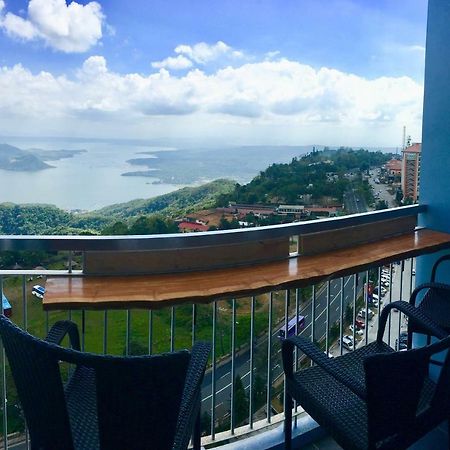 Cozy Staycation Tagaytay At Wind Residences Tagaytay City Esterno foto
