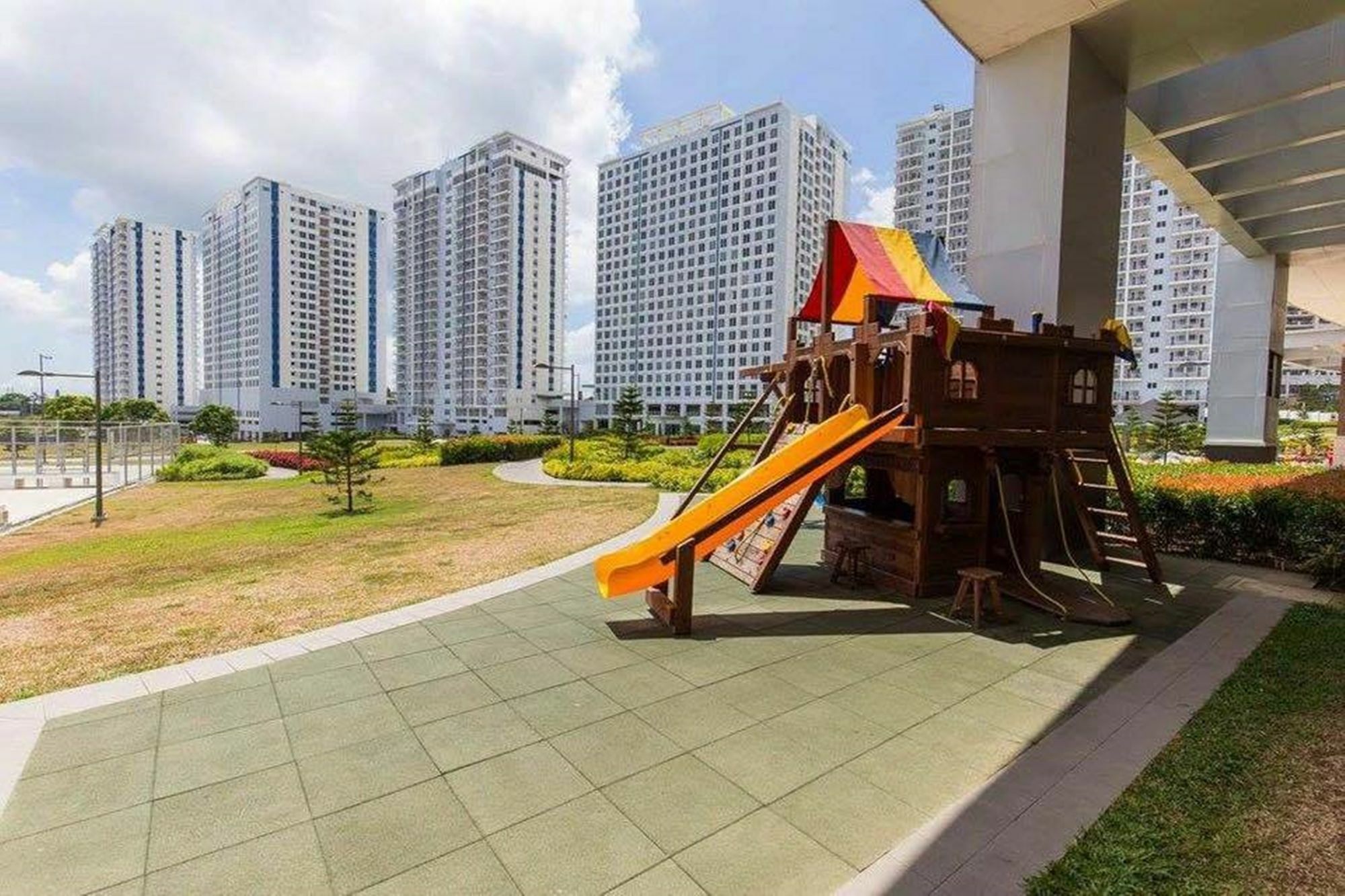 Cozy Staycation Tagaytay At Wind Residences Tagaytay City Esterno foto