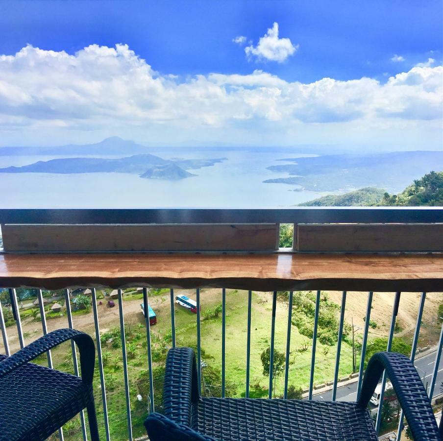 Cozy Staycation Tagaytay At Wind Residences Tagaytay City Esterno foto